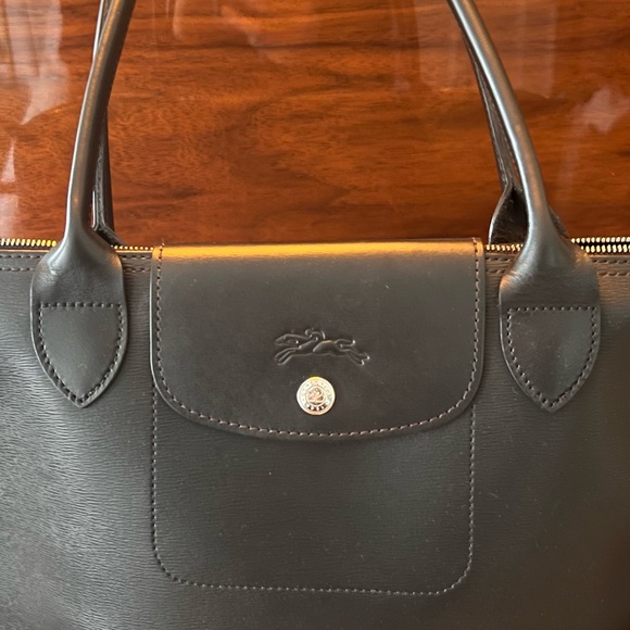 Longchamp Le Pliage Black Leather Tote Bag - Picture 6 of 7